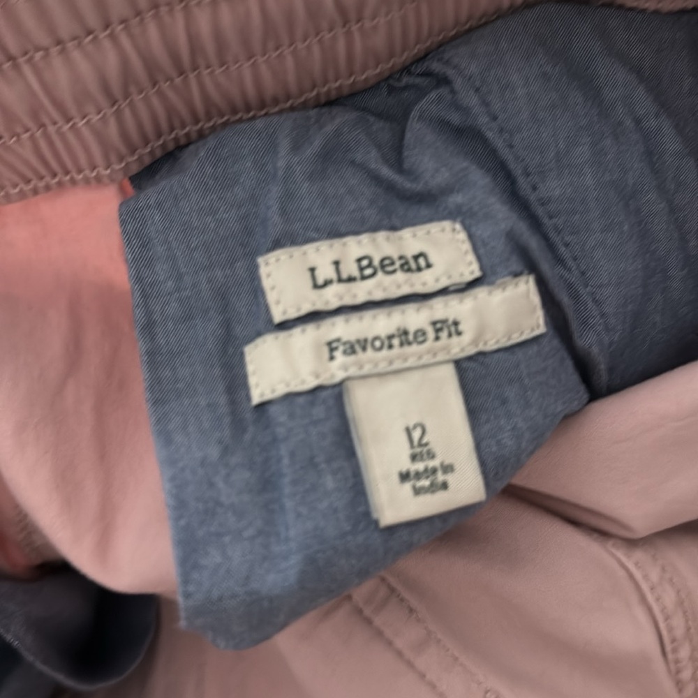 LL Bean pants - Picture 4 of 5